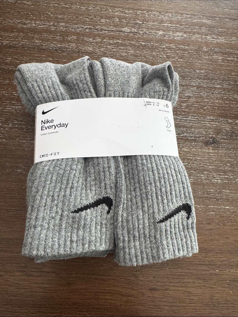Nike Everyday Dri-FIT Gray Crew Socks - 6 Pack